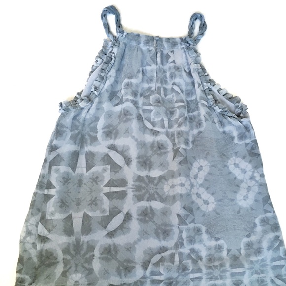 Banana Republic Silk Tank Top - Picture 5 of 8